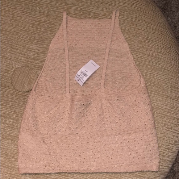 American Eagle Cream Top - Picture 4 of 5